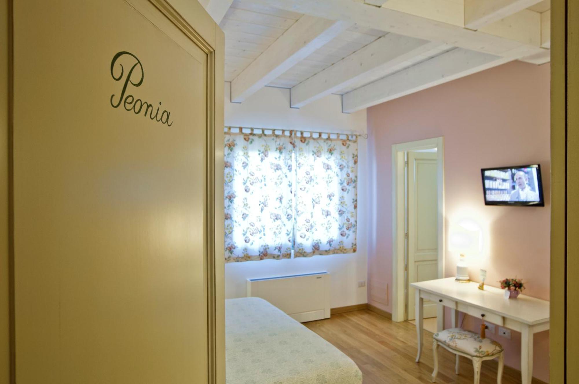 L'Orso E L'Ape B&B Giulianova Buitenkant foto